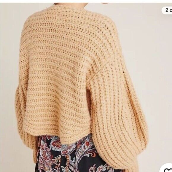 NWT Anthropologie Chunky Knit Cropped Tan Plush Sweater size Small - Picture 2 of 12